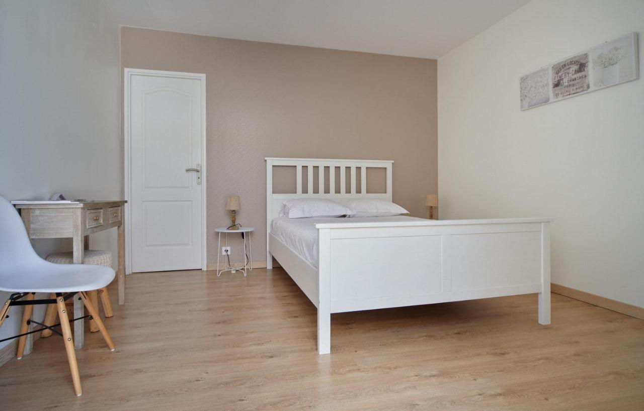 Le Carre Saint Pierre - Chambres D'Hotes Marey-les-Fussey Eksteriør billede