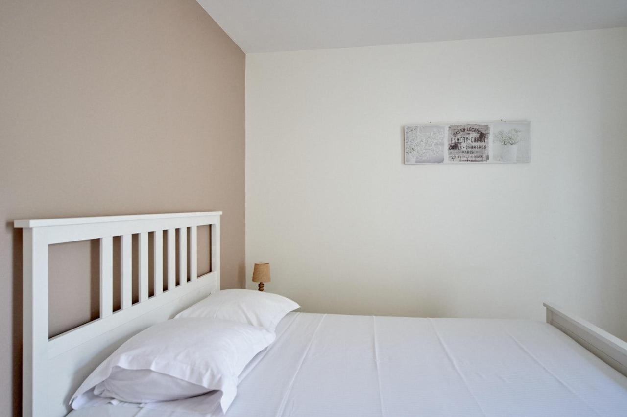 Le Carre Saint Pierre - Chambres D'Hotes Marey-les-Fussey Eksteriør billede