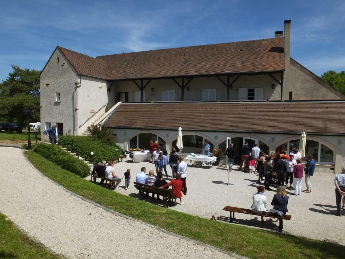 Le Carre Saint Pierre - Chambres D'Hotes Marey-les-Fussey Eksteriør billede